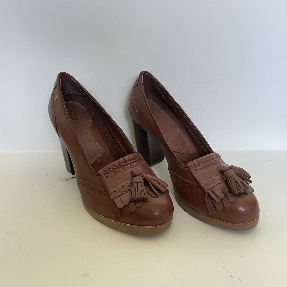 Bass Kylie Block Heel Brown leather shoe.